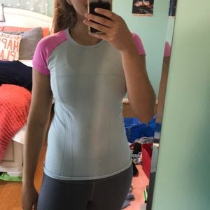 Ivivva short sleeve Tee